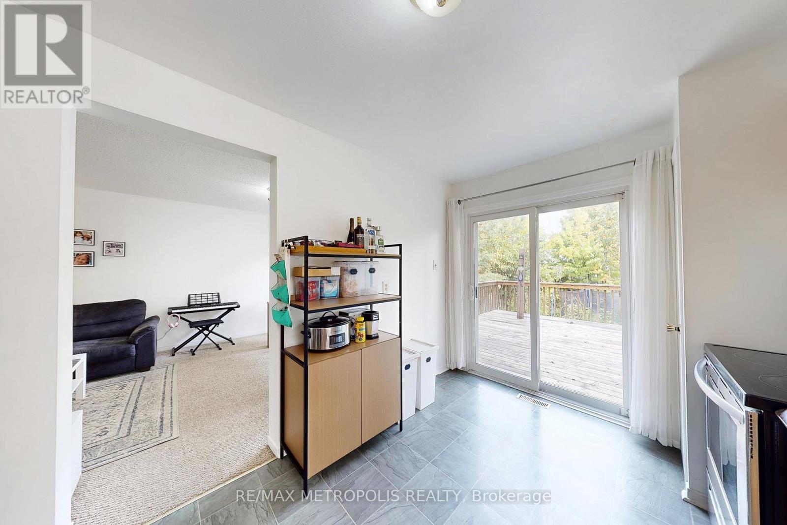 55 Garden Drive, Barrie, Ontario  L4N 5T8 - Photo 19 - S12548284