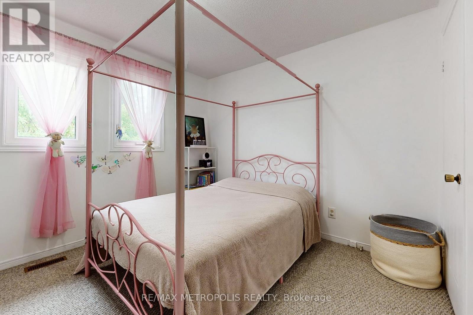 55 Garden Drive, Barrie, Ontario  L4N 5T8 - Photo 27 - S12548284