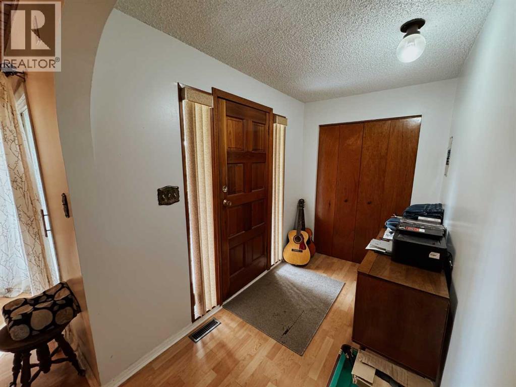 34212 Range Road 53, Rural Mountain View County, Alberta  T0M 1X0 - Photo 14 - A2249880