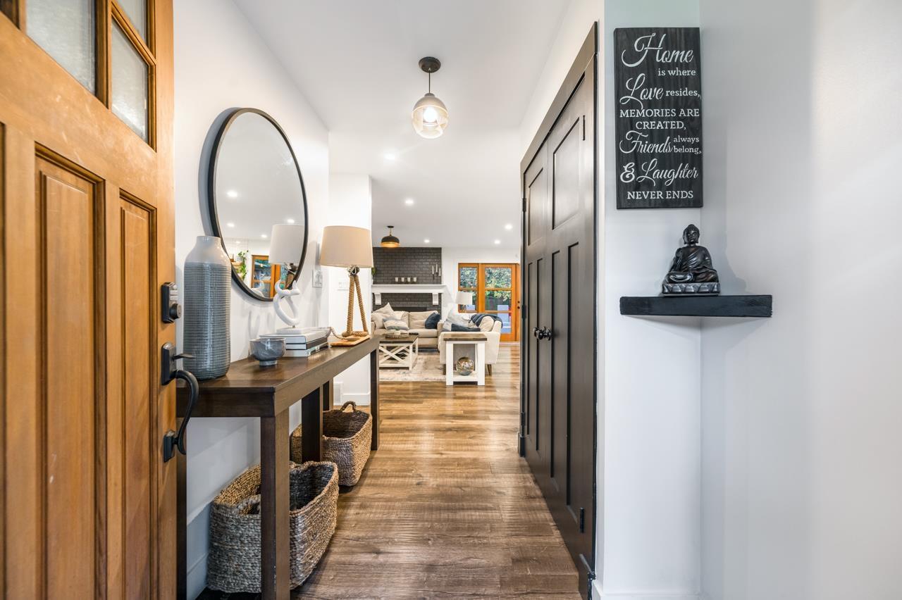 19971 39a Avenue, Langley, British Columbia  V3A 7G3 - Photo 2 - R3066942