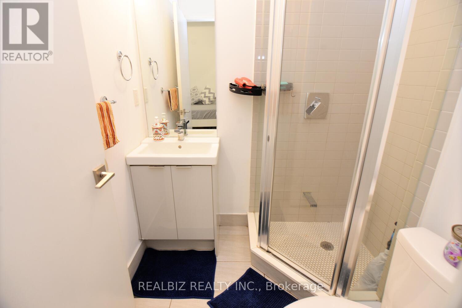 1605 - 2908 Highway 7 Road, Vaughan, Ontario  L4K 0K5 - Photo 23 - N12422194