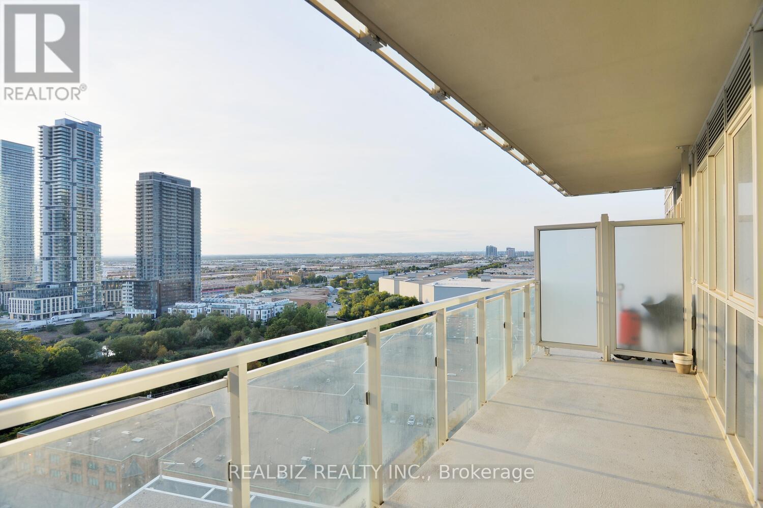 1605 - 2908 Highway 7 Road, Vaughan, Ontario  L4K 0K5 - Photo 35 - N12422194