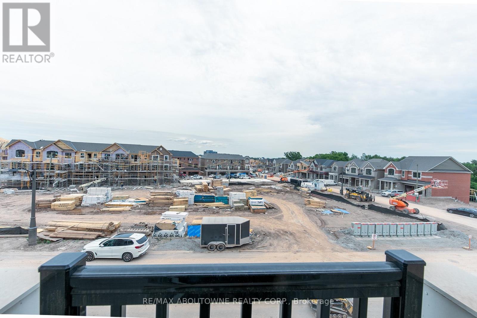 3028 Merrick Road, Oakville, Ontario  L6H 7Y2 - Photo 24 - W12548270