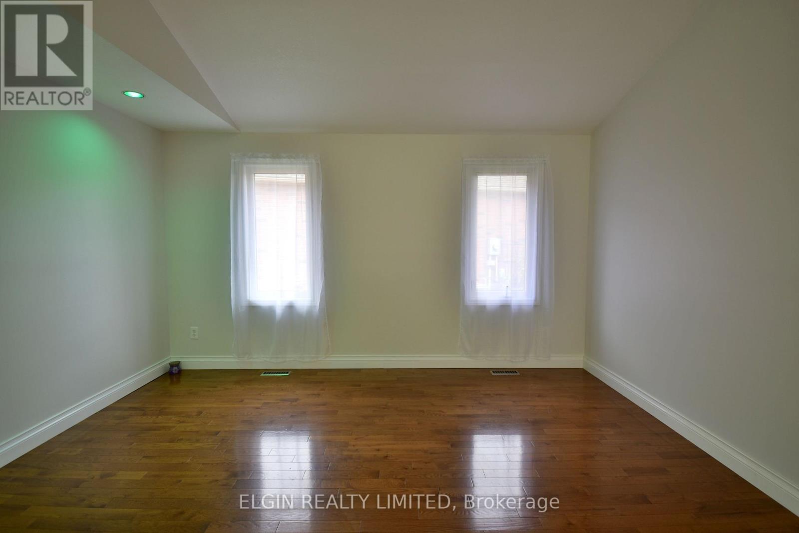 578 Wellington Street, St. Thomas, Ontario  N5R 6E1 - Photo 7 - X12548322