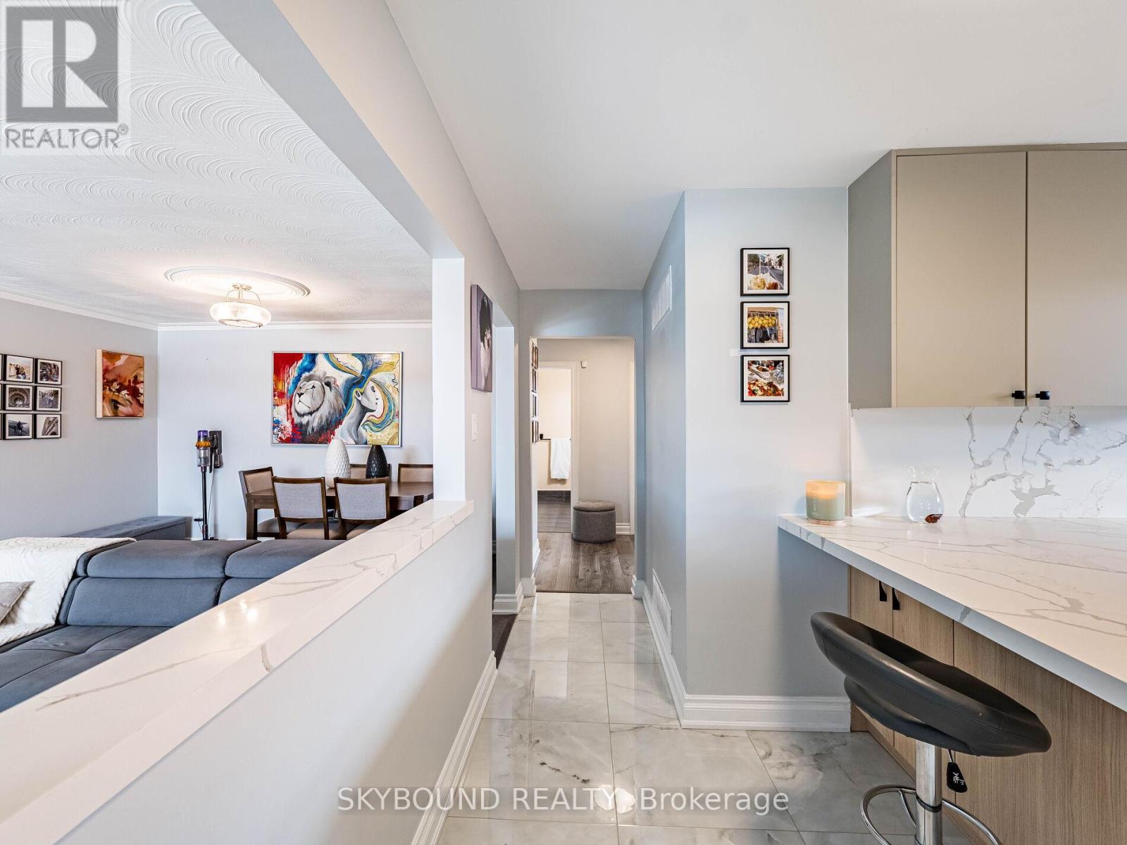 3878 Midhurst Lane, Mississauga, Ontario L4Z 1C7 - Photo 12 - W12540004