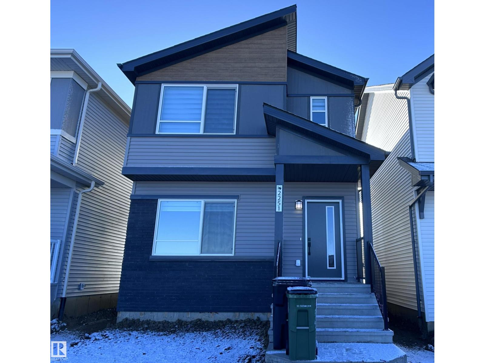 2251 ALCES DR SW, Edmonton, Alberta