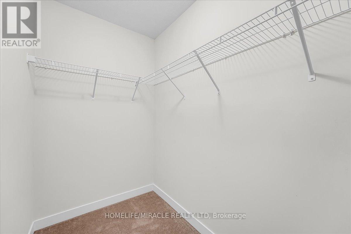 35 Santos Drive, Haldimand, Ontario  N3W 0H2 - Photo 22 - X12543558