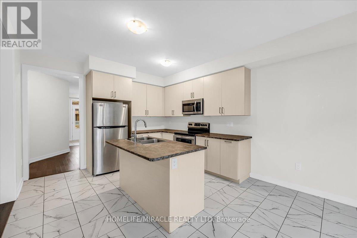 35 Santos Drive, Haldimand, Ontario  N3W 0H2 - Photo 11 - X12543558