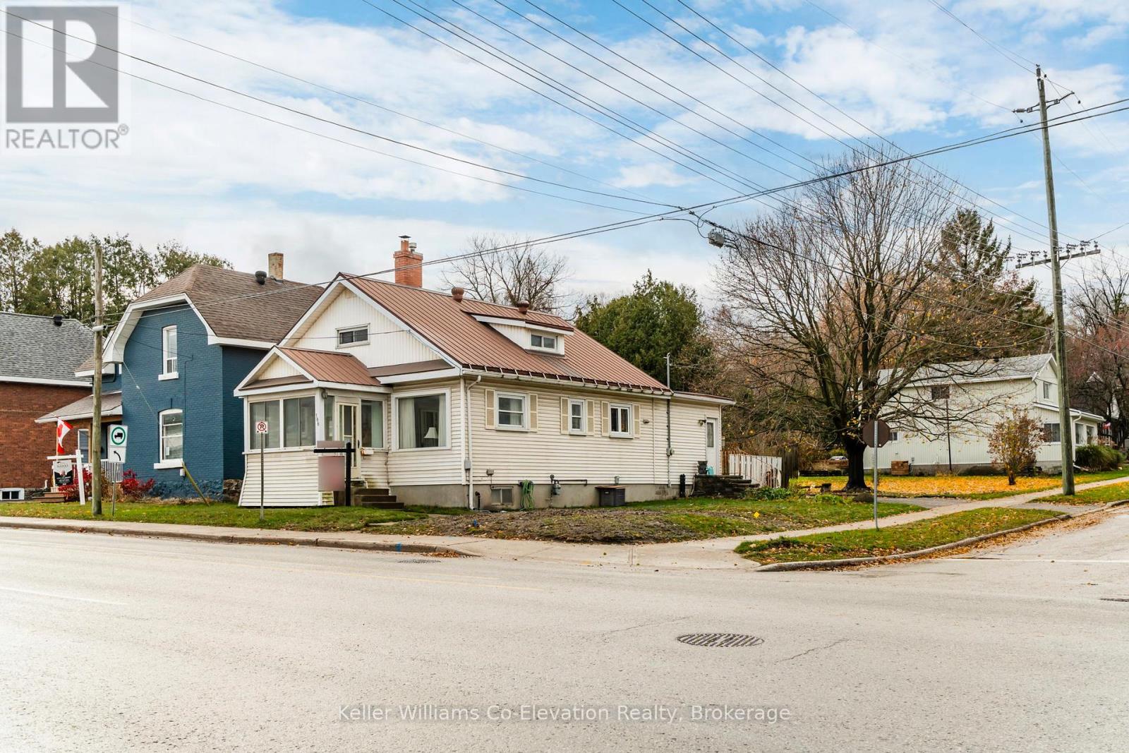 188 FOURTH STREET W, Midland, Ontario