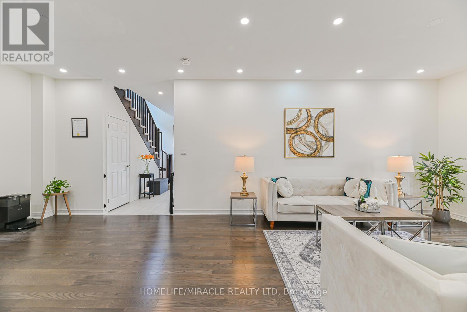 443 Henderson Way, Shelburne, Ontario  L9V 3X3 - Photo 8 - X12548278