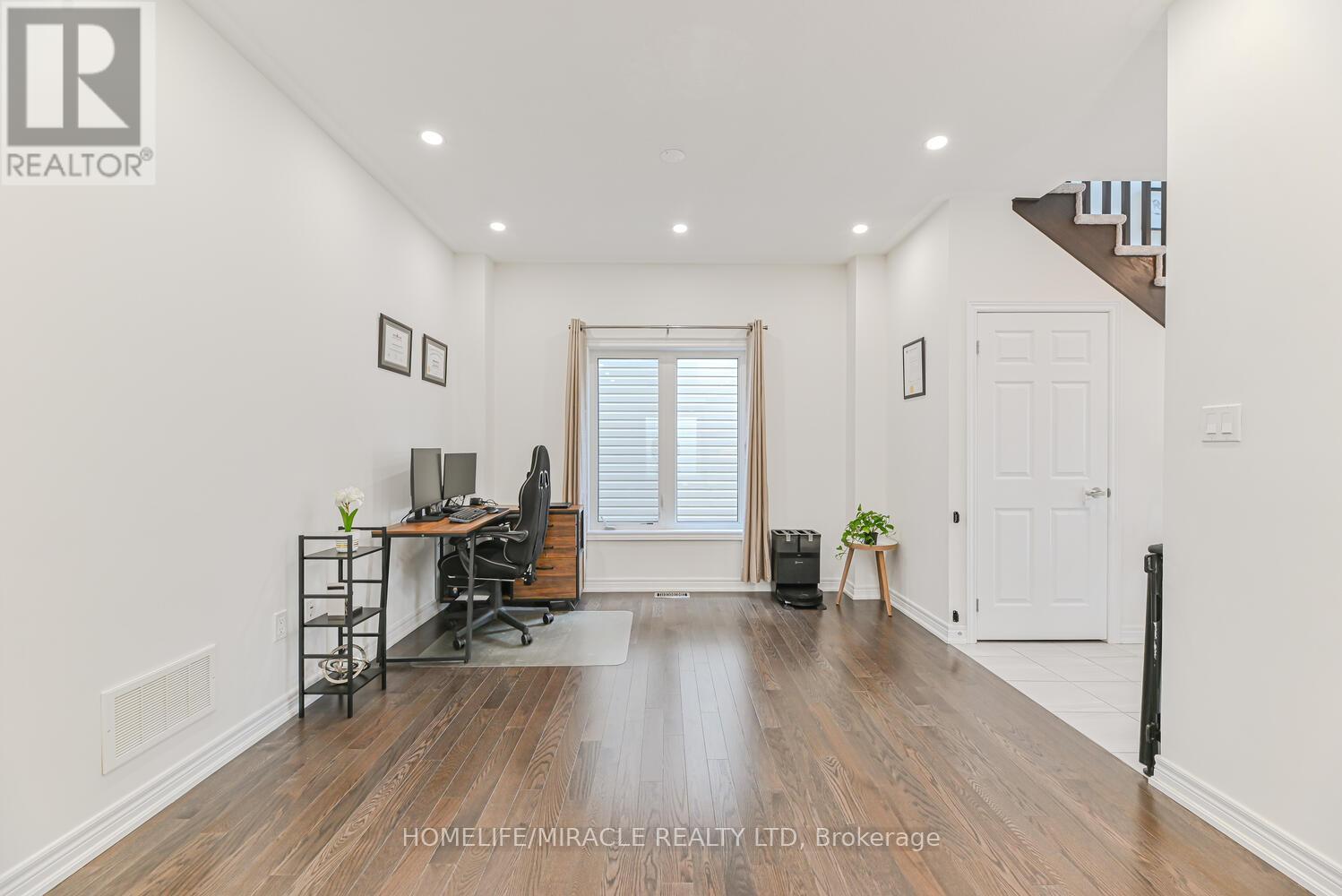 443 Henderson Way, Shelburne, Ontario  L9V 3X3 - Photo 9 - X12548278