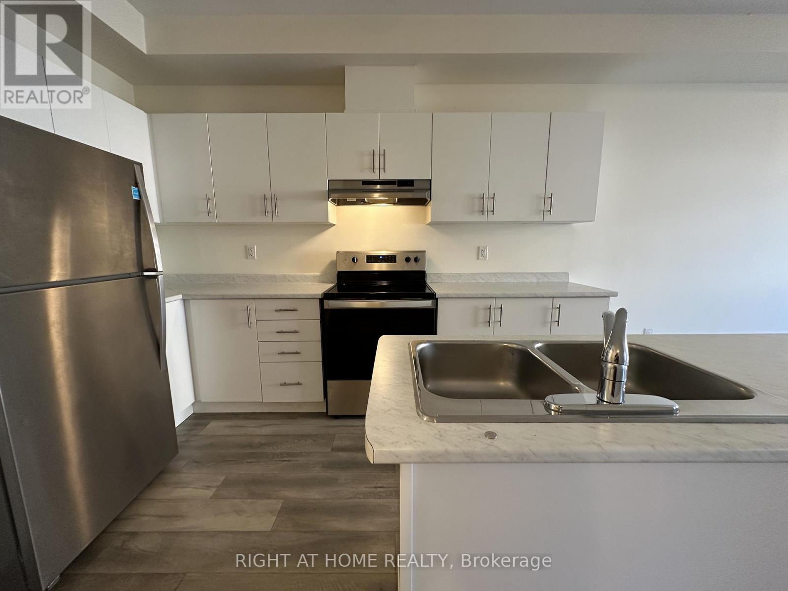 22 - 40 Zinfandel Drive, Hamilton, Ontario  L8E 0L1 - Photo 10 - X12548282