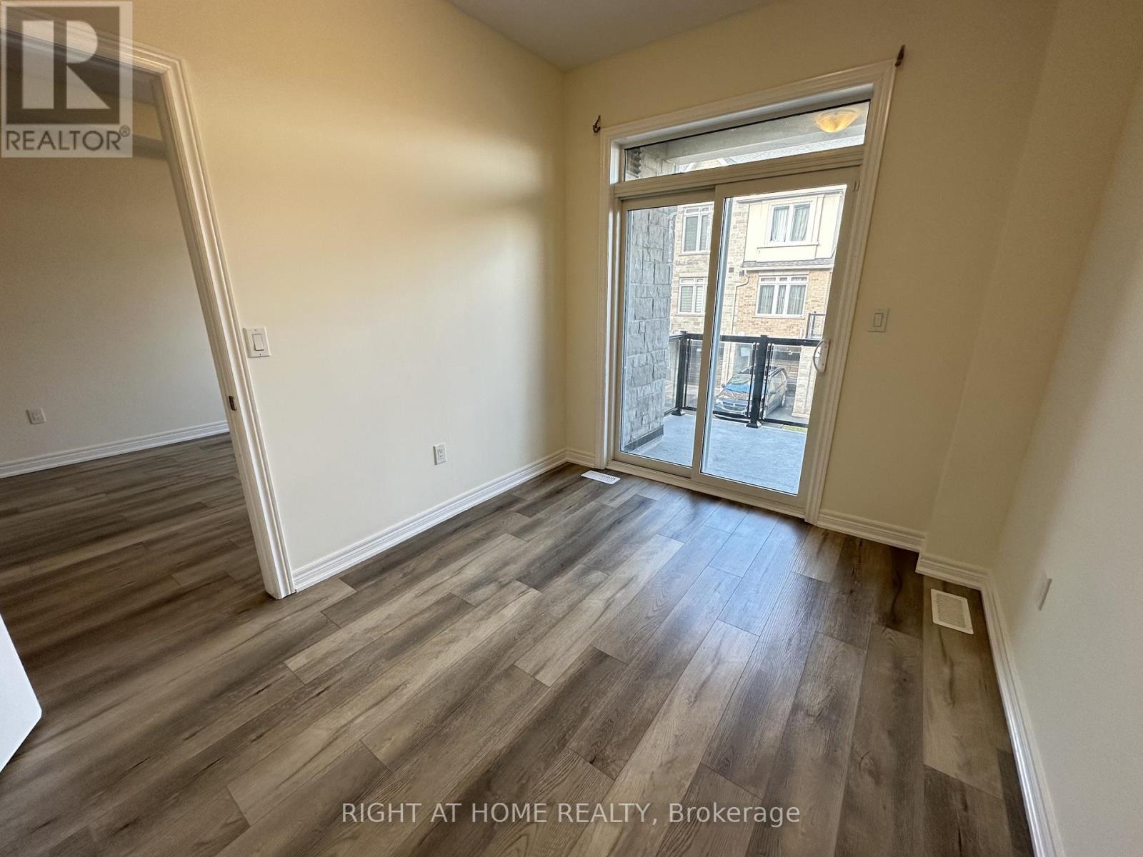 22 - 40 Zinfandel Drive, Hamilton, Ontario  L8E 0L1 - Photo 16 - X12548282