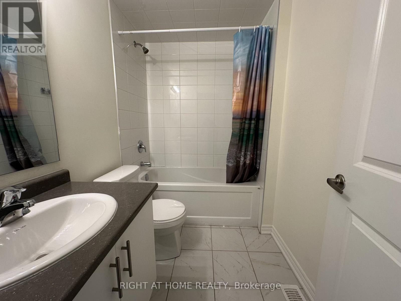 22 - 40 Zinfandel Drive, Hamilton, Ontario  L8E 0L1 - Photo 25 - X12548282