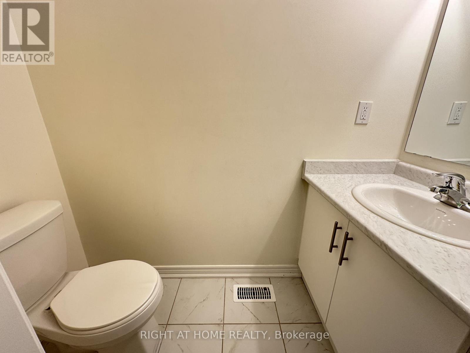 22 - 40 Zinfandel Drive, Hamilton, Ontario  L8E 0L1 - Photo 8 - X12548282