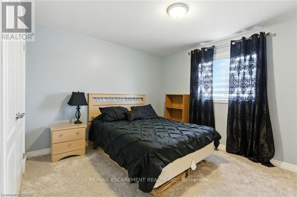 11 Silverspring Crescent, Hamilton, Ontario  L0R 1P0 - Photo 30 - X12548286