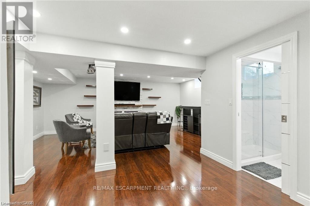 11 Silverspring Crescent, Hamilton, Ontario  L0R 1P0 - Photo 34 - X12548286