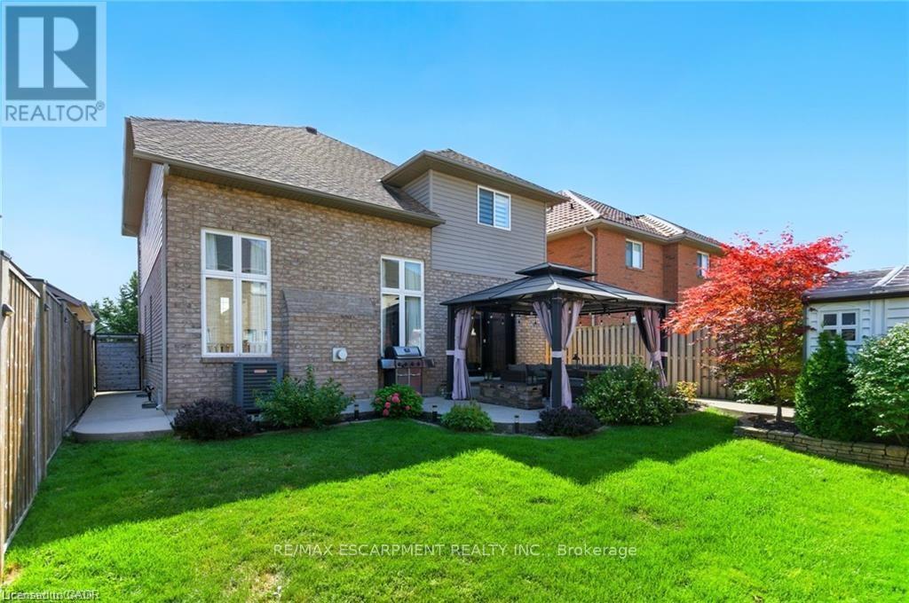 11 Silverspring Crescent, Hamilton, Ontario  L0R 1P0 - Photo 41 - X12548286