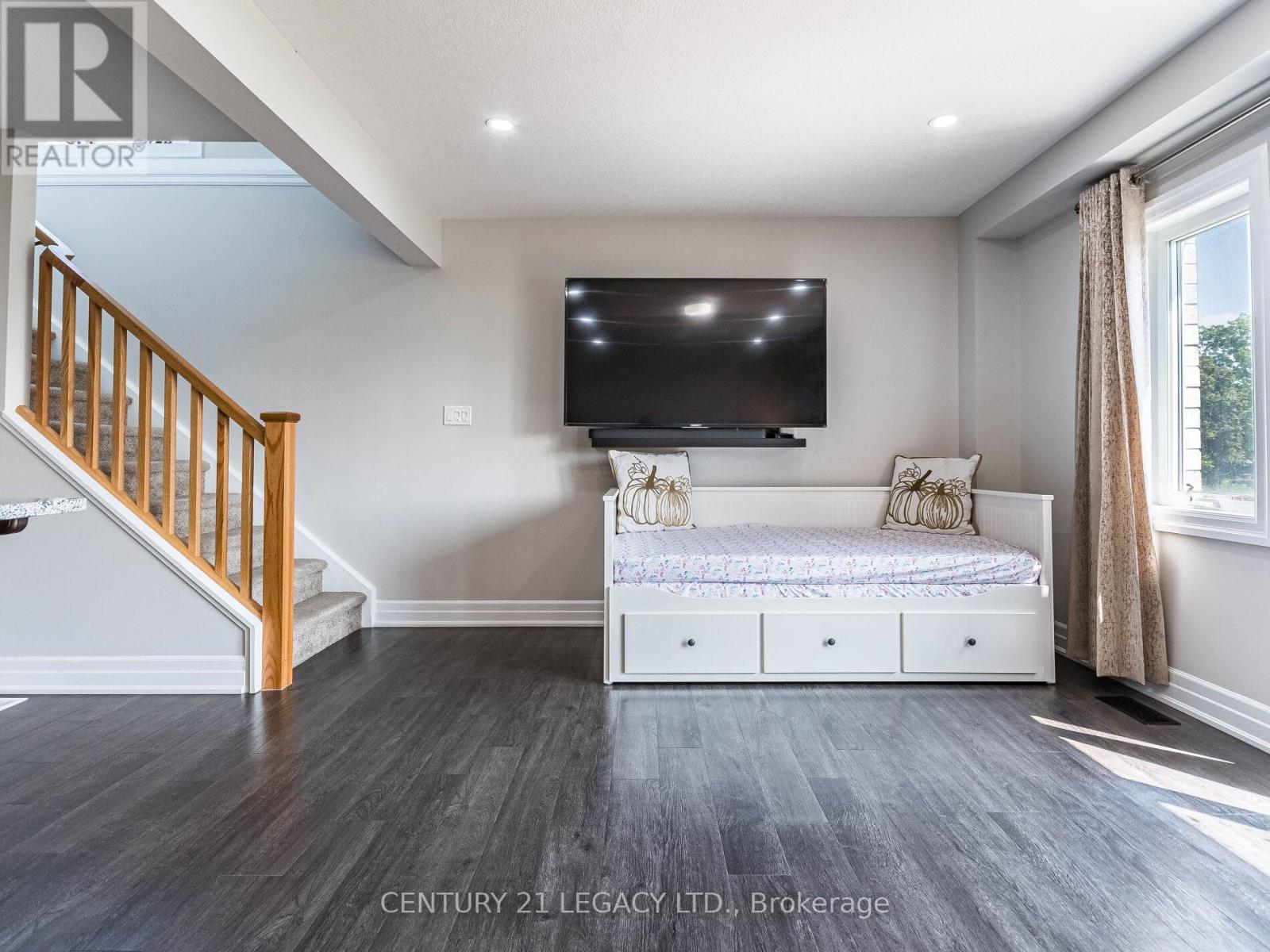 68 Nieson Street, Cambridge, Ontario  N1R 0B9 - Photo 10 - X12548304