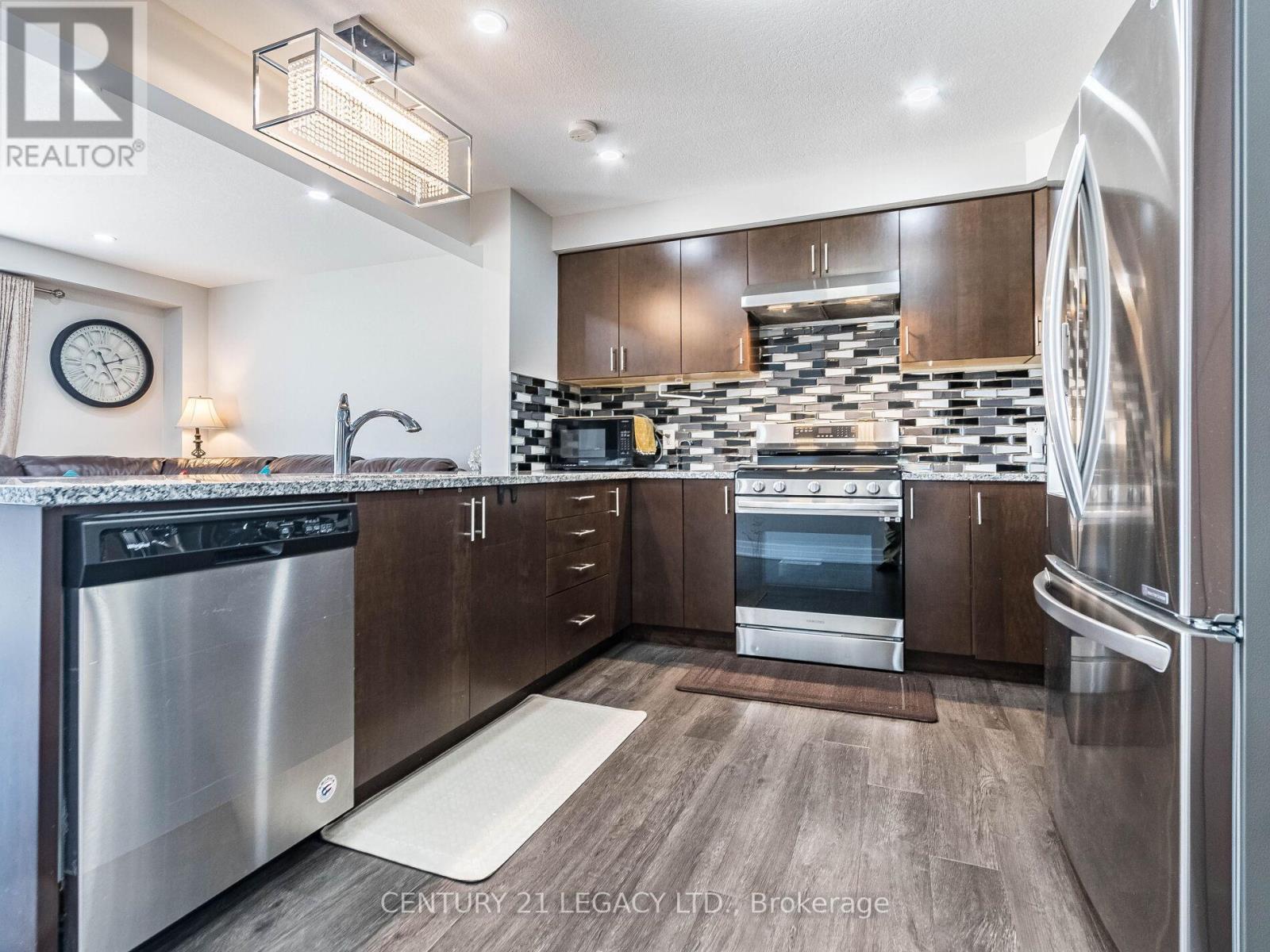 68 Nieson Street, Cambridge, Ontario  N1R 0B9 - Photo 11 - X12548304