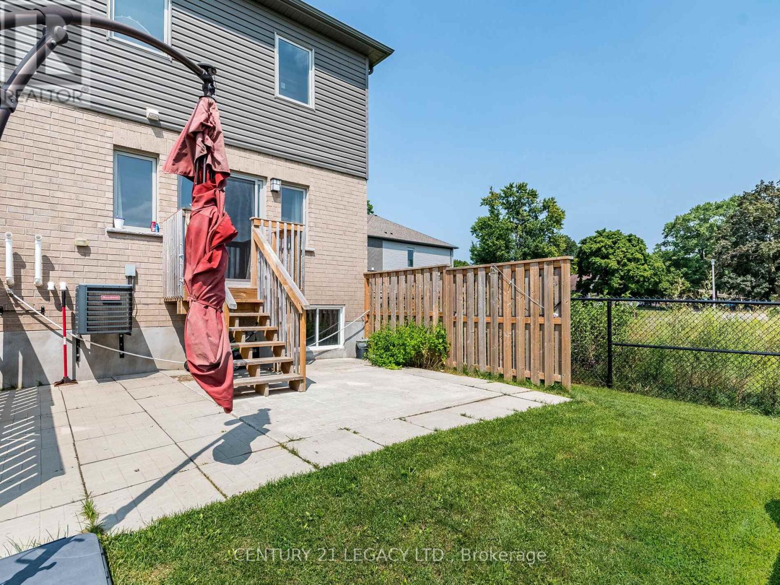 68 Nieson Street, Cambridge, Ontario  N1R 0B9 - Photo 25 - X12548304