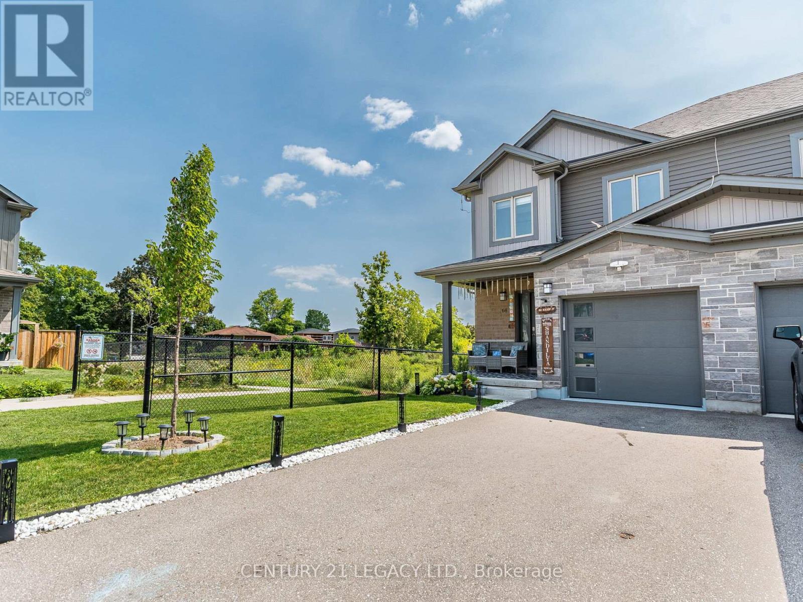 68 Nieson Street, Cambridge, Ontario  N1R 0B9 - Photo 3 - X12548304