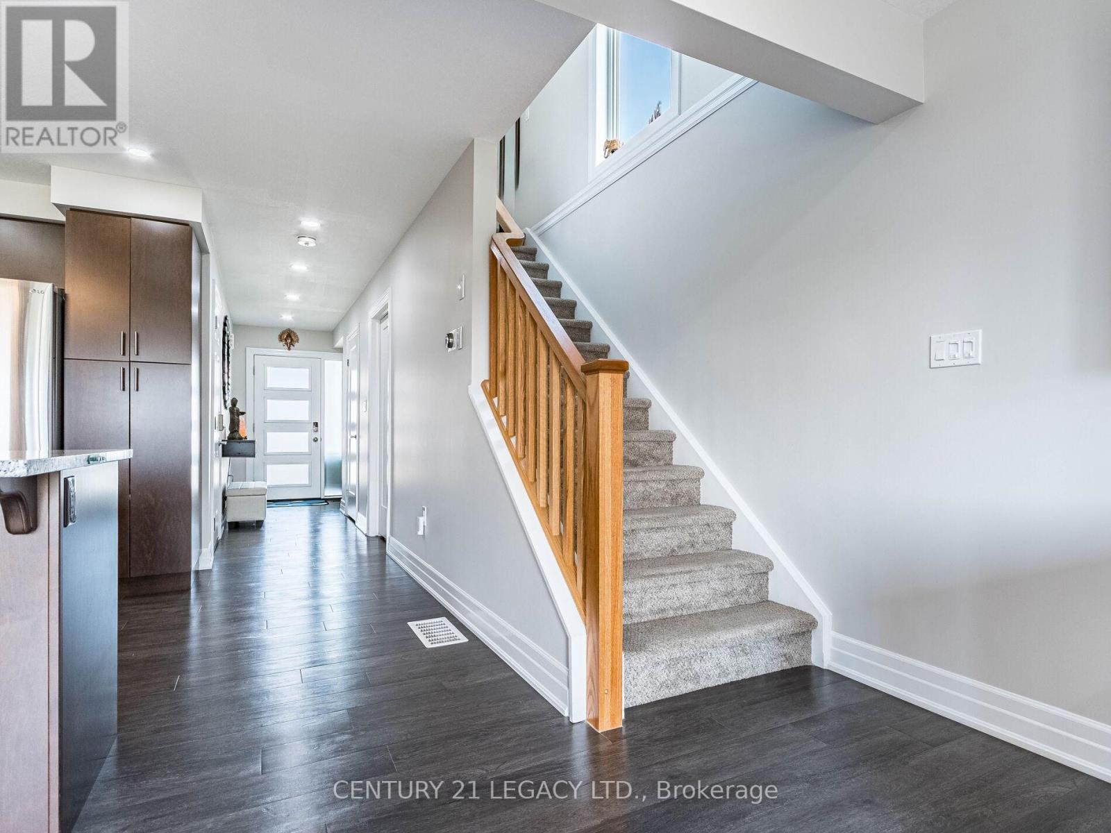 68 Nieson Street, Cambridge, Ontario  N1R 0B9 - Photo 7 - X12548304