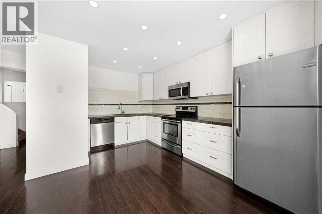 61 Falmere Way Ne, Calgary, Alberta  T3J 2Y7 - Photo 14 - A2254395