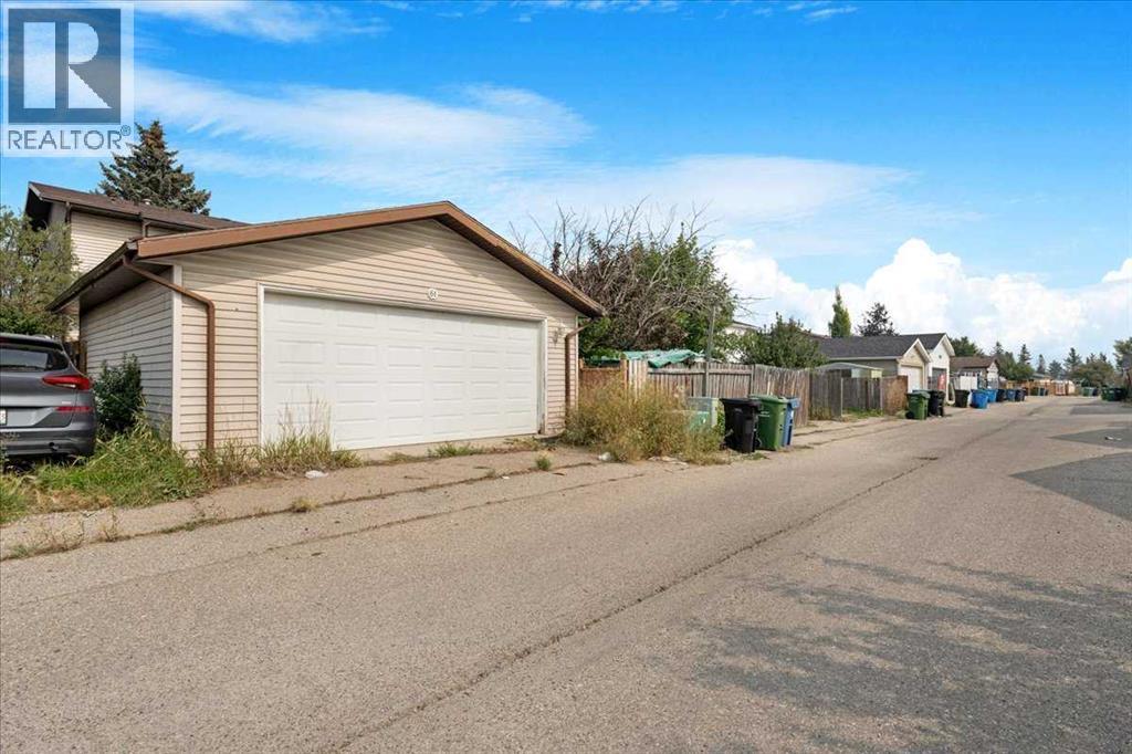 61 Falmere Way Ne, Calgary, Alberta  T3J 2Y7 - Photo 34 - A2254395