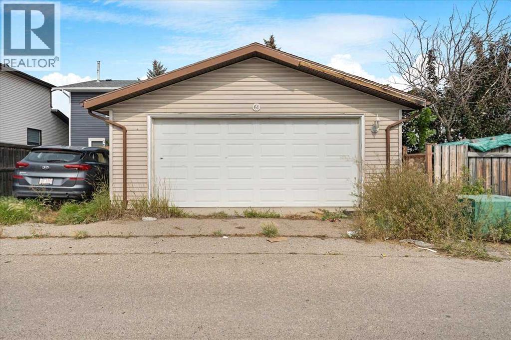 61 Falmere Way Ne, Calgary, Alberta  T3J 2Y7 - Photo 36 - A2254395