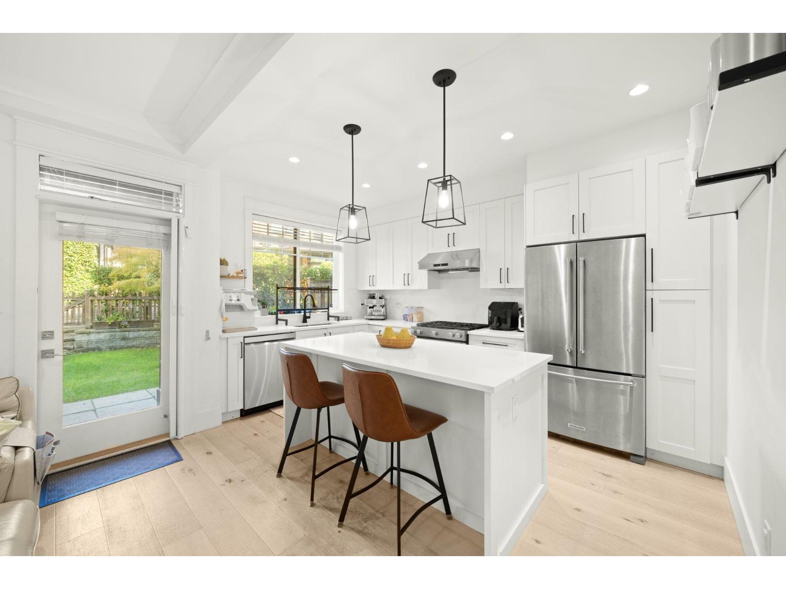 11 8425 VENTURE WAY, Surrey, British Columbia