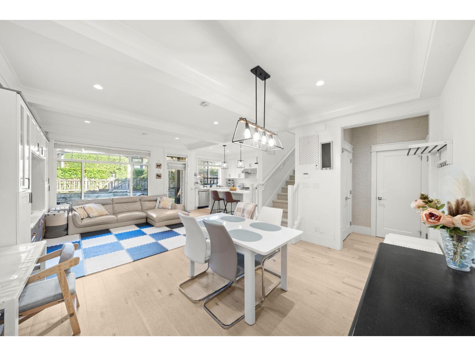 11 8425 Venture Way, Surrey, British Columbia  V4N 0W6 - Photo 4 - R3060579