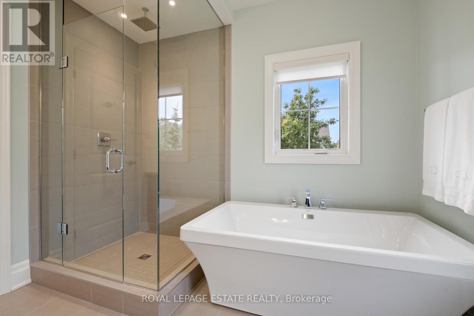 3 Georgian Grande Drive, Oro-Medonte, Ontario L0K 1E0 - Photo 25 - S12339126