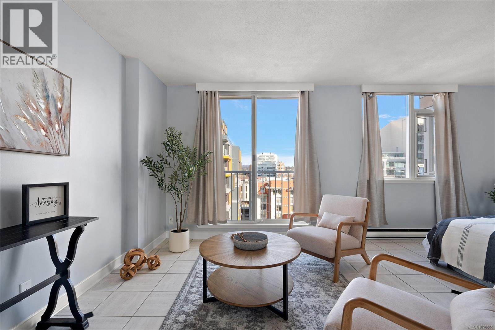 1009 835 View St, Victoria, British Columbia