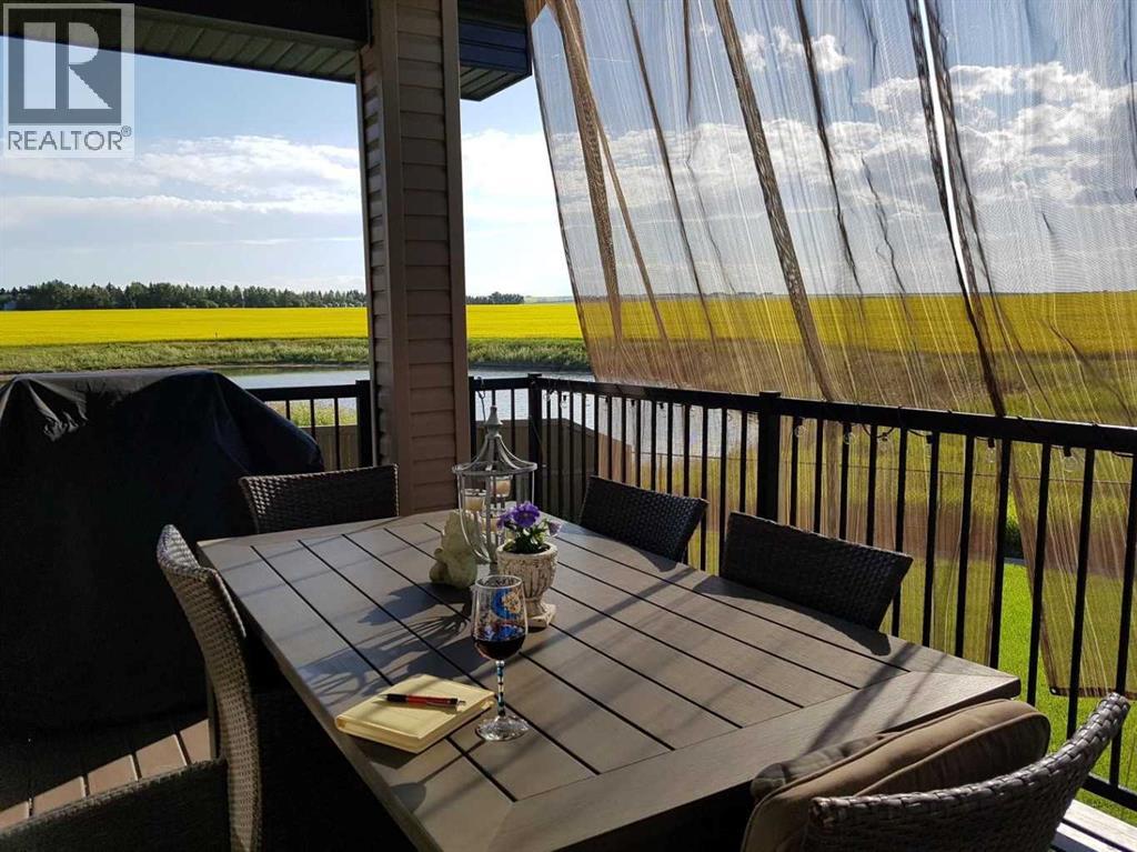 653 West Highland Crescent, Carstairs, Alberta  T0M 0N0 - Photo 2 - A2239470