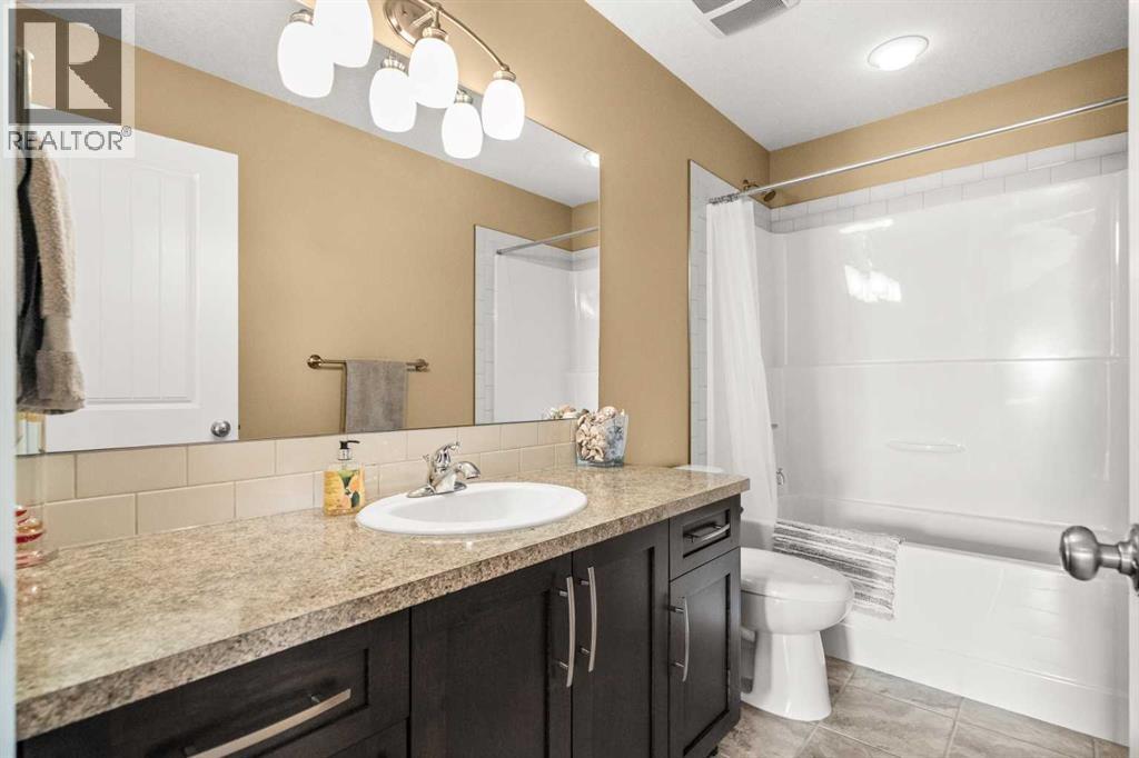 653 West Highland Crescent, Carstairs, Alberta  T0M 0N0 - Photo 41 - A2239470