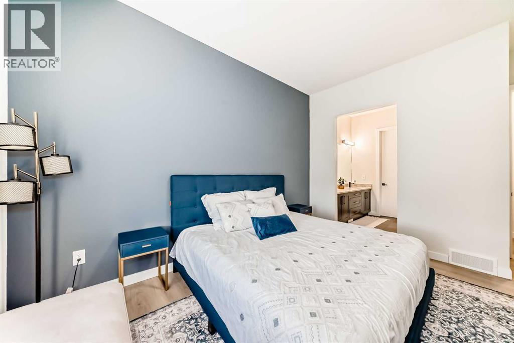 7 Wolf Crescent N, Okotoks, Alberta  T1S 5V1 - Photo 8 - A2270799