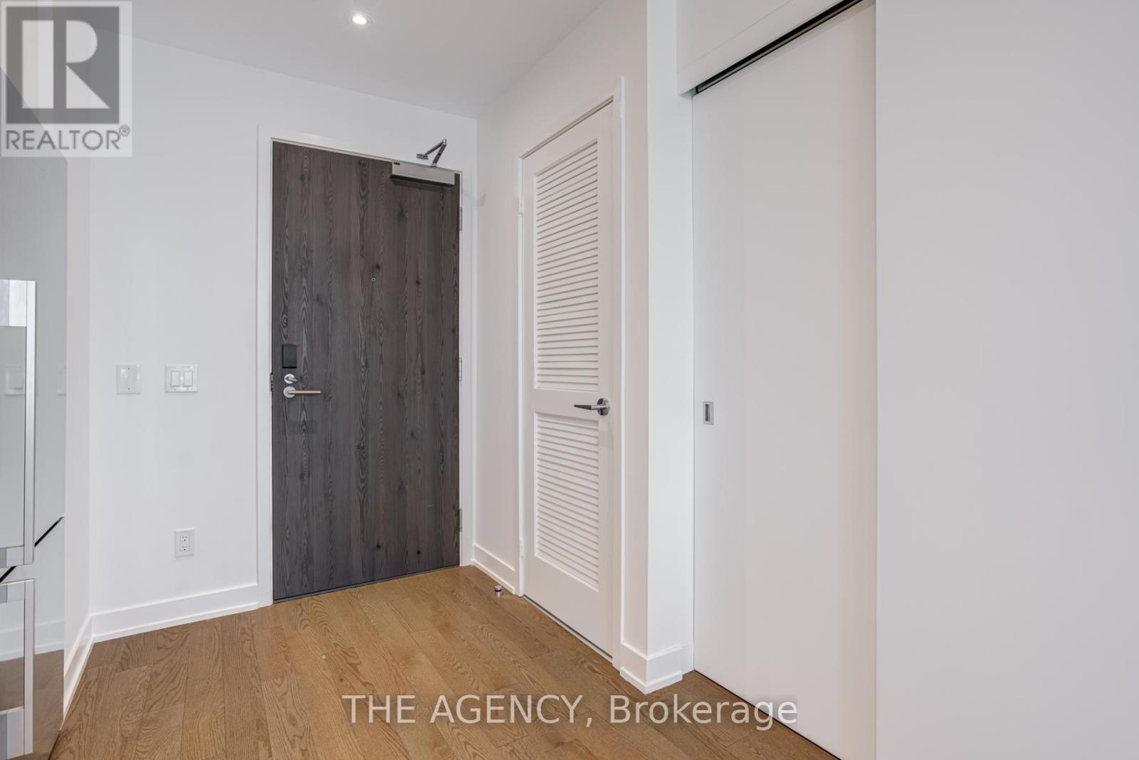 2401 - 25 Richmond Street E, Toronto, Ontario  M5C 0A6 - Photo 21 - C12548340