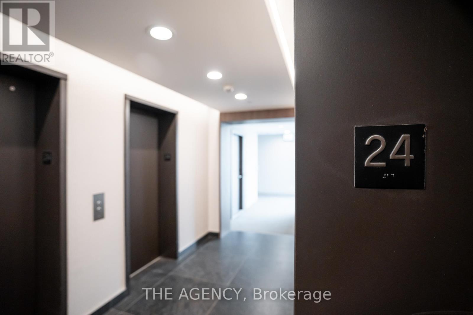 2401 - 25 Richmond Street E, Toronto, Ontario  M5C 0A6 - Photo 25 - C12548340