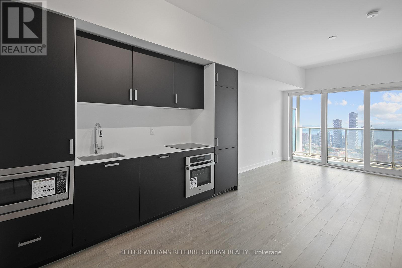 4109 - 88 QUEEN STREET E, Toronto, Ontario