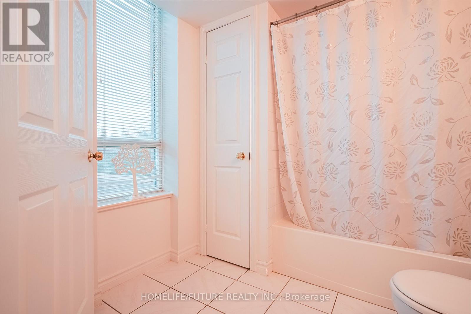 Th 9 - 5039 Finch Avenue E, Toronto, Ontario  M1S 5L6 - Photo 34 - E12548376