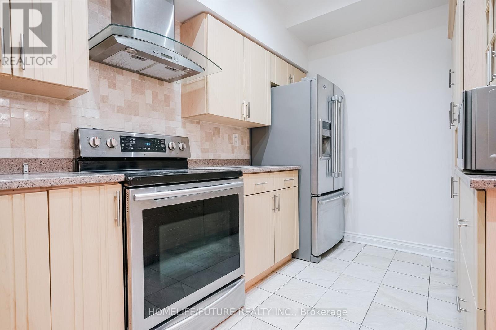 Th 9 - 5039 Finch Avenue E, Toronto, Ontario  M1S 5L6 - Photo 9 - E12548376
