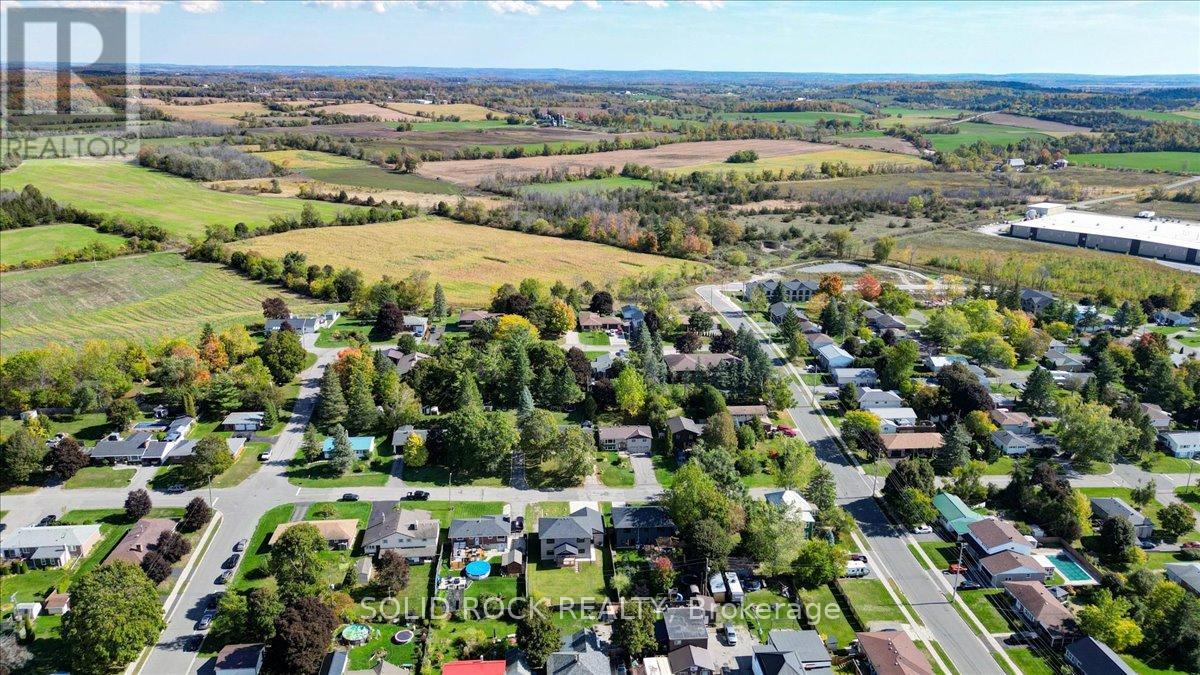 124 Cromwell Street, Trent Hills, Ontario K0L 1L0 - Photo 47 - X12451266