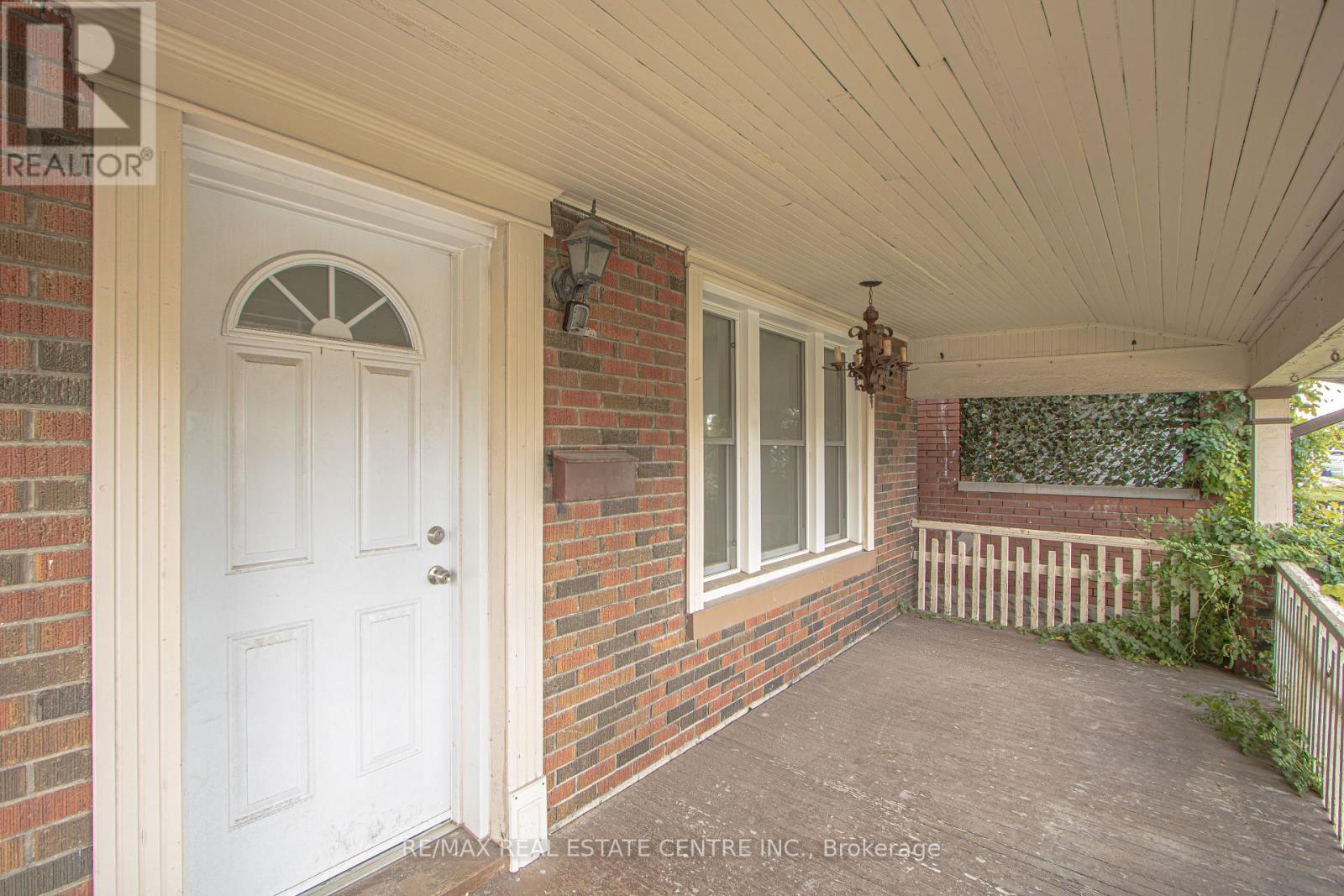 386 Wharncliffe Road S, London South, Ontario N6J 2M1 - Photo 5 - X12548206