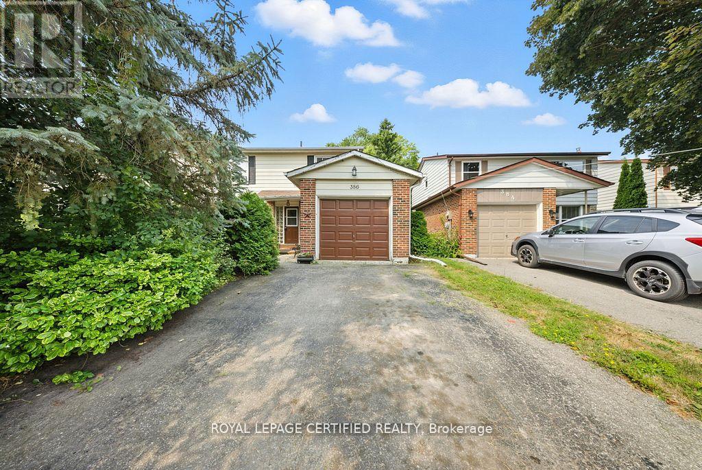 386 HANDLEY CRESCENT, Newmarket, Ontario