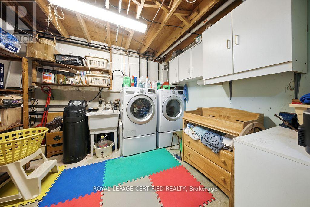 386 Handley Crescent, Newmarket, Ontario  L3Y 4T4 - Photo 24 - N12548344