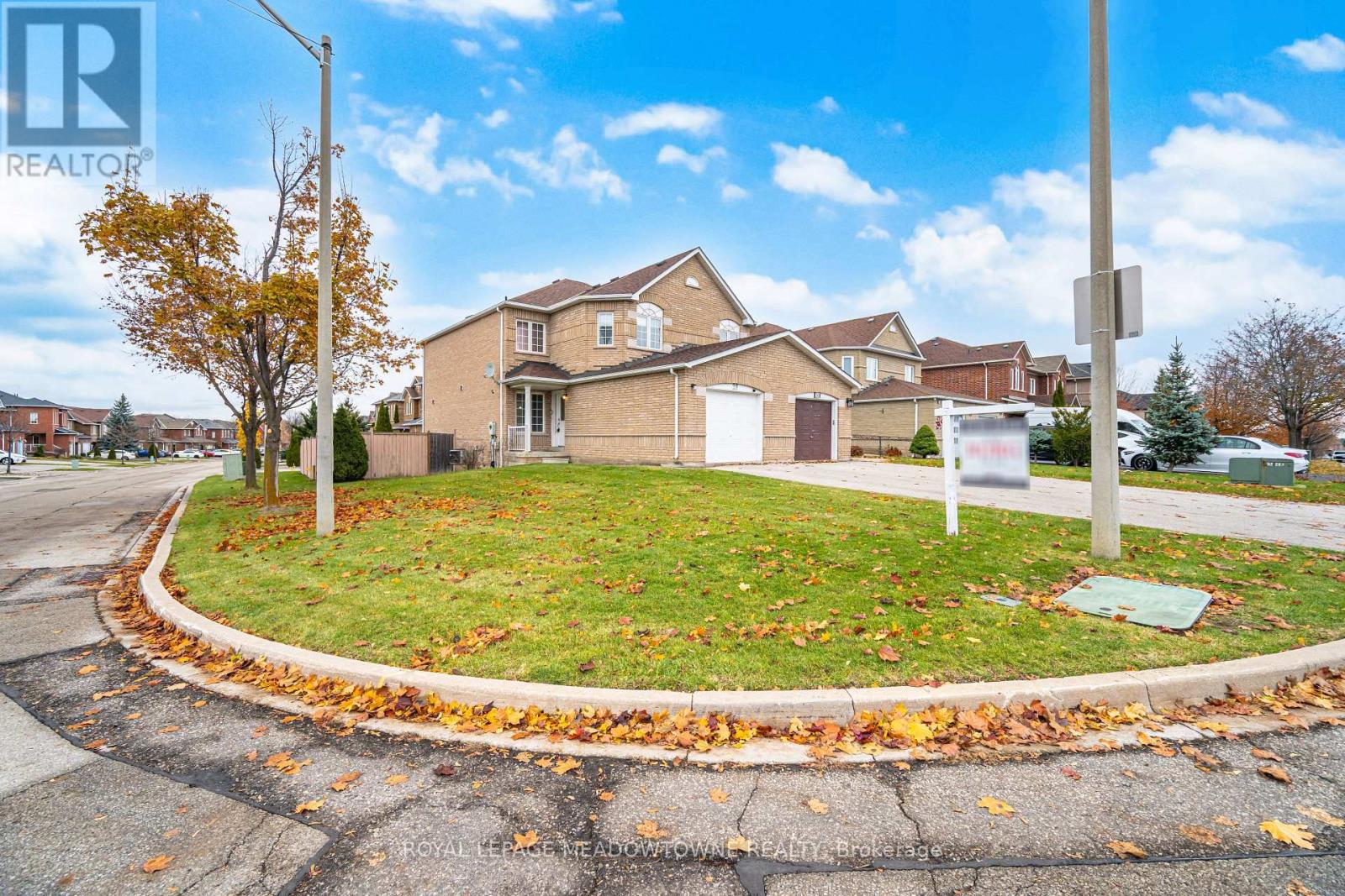 28 Condotti Drive, Vaughan, Ontario  L4H 2C8 - Photo 4 - N12548366