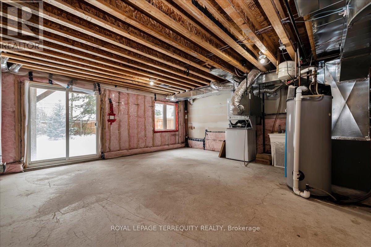 60 Greenwood Drive, Essa, Ontario  L0M 1B5 - Photo 22 - N12548368