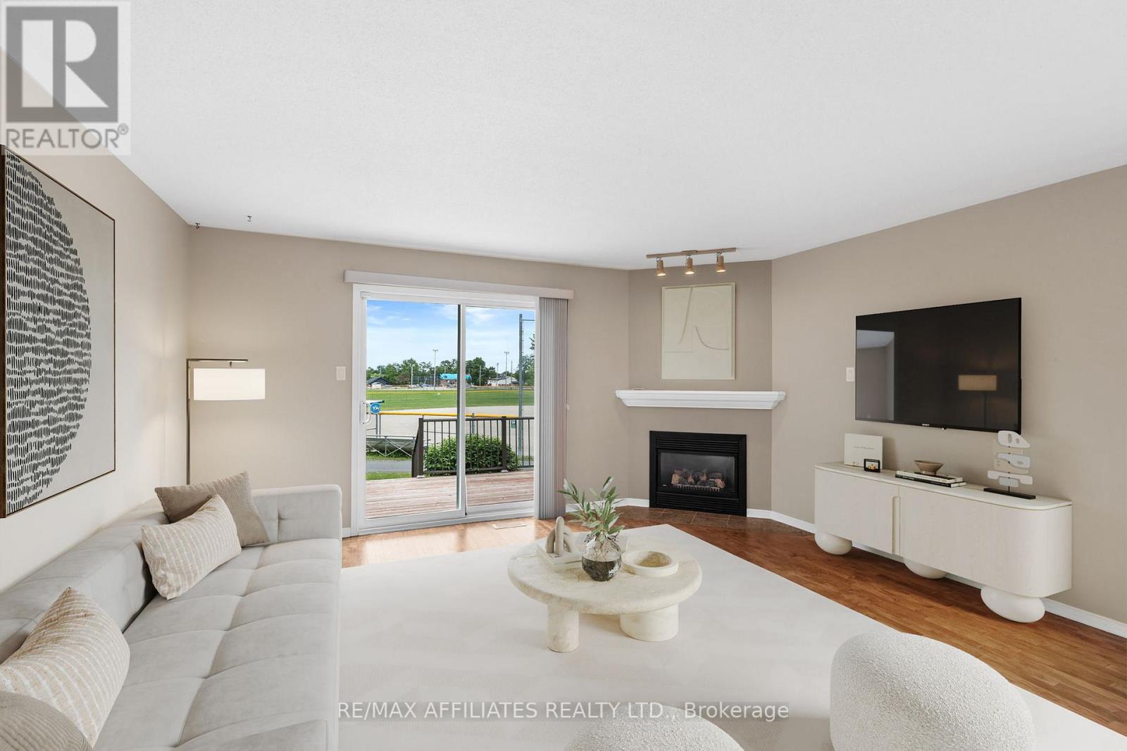 54 Dr Gordon Crescent, North Grenville, Ontario  K0G 1J0 - Photo 6 - X12548332