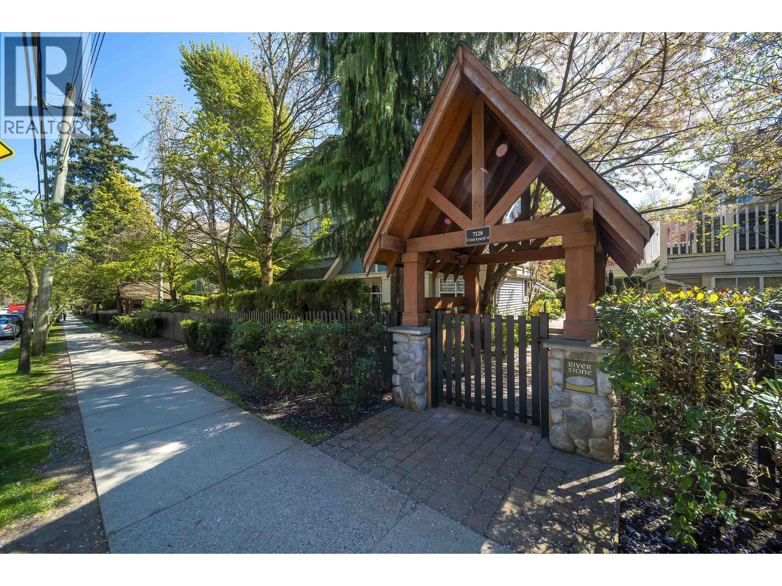 30 7128 Stride Avenue, Burnaby, British Columbia V3N 1T5 - Photo 7 - R3054866